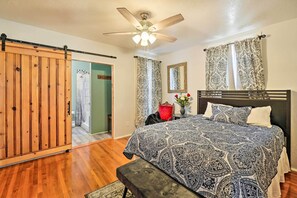4 bedrooms, iron/ironing board, free cribs/infant beds, bed sheets