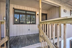 Apartment (2 Bedrooms) | Interior - Updated Wilmington Retreat ~ 2 Miles to Uncw! (Wilmington)