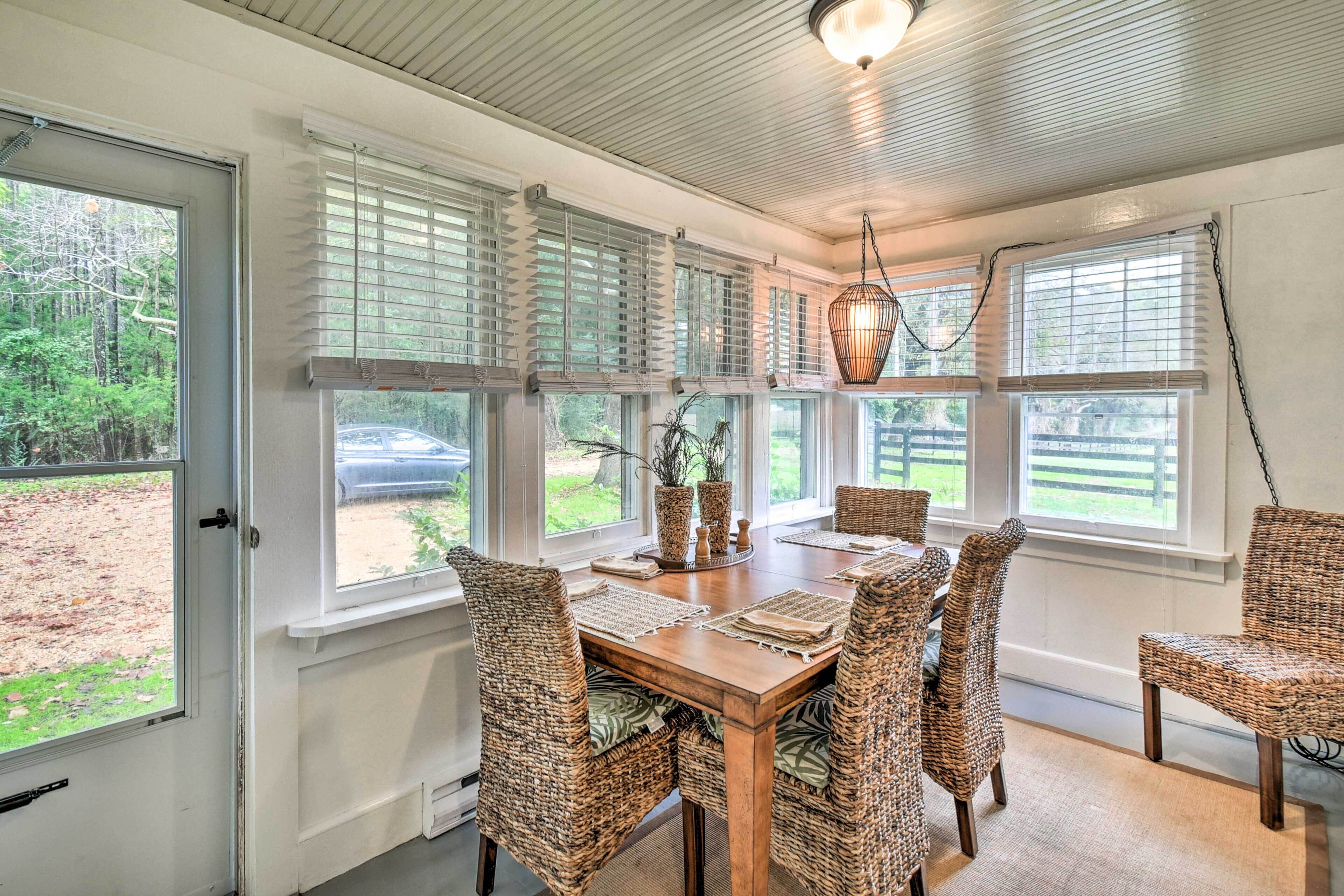 Cottage (2 Bedrooms) | Interior