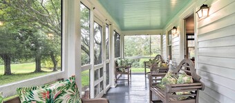 Restored 1920's Cottage on 1 Acre w/ Fire Pit