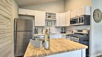 Cottage (2 Bedrooms) | Interior