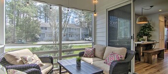 1 Mi to Beach & Boardwalk: Family Townhome