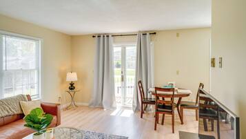 Apartment (1 Bedroom) | Interior