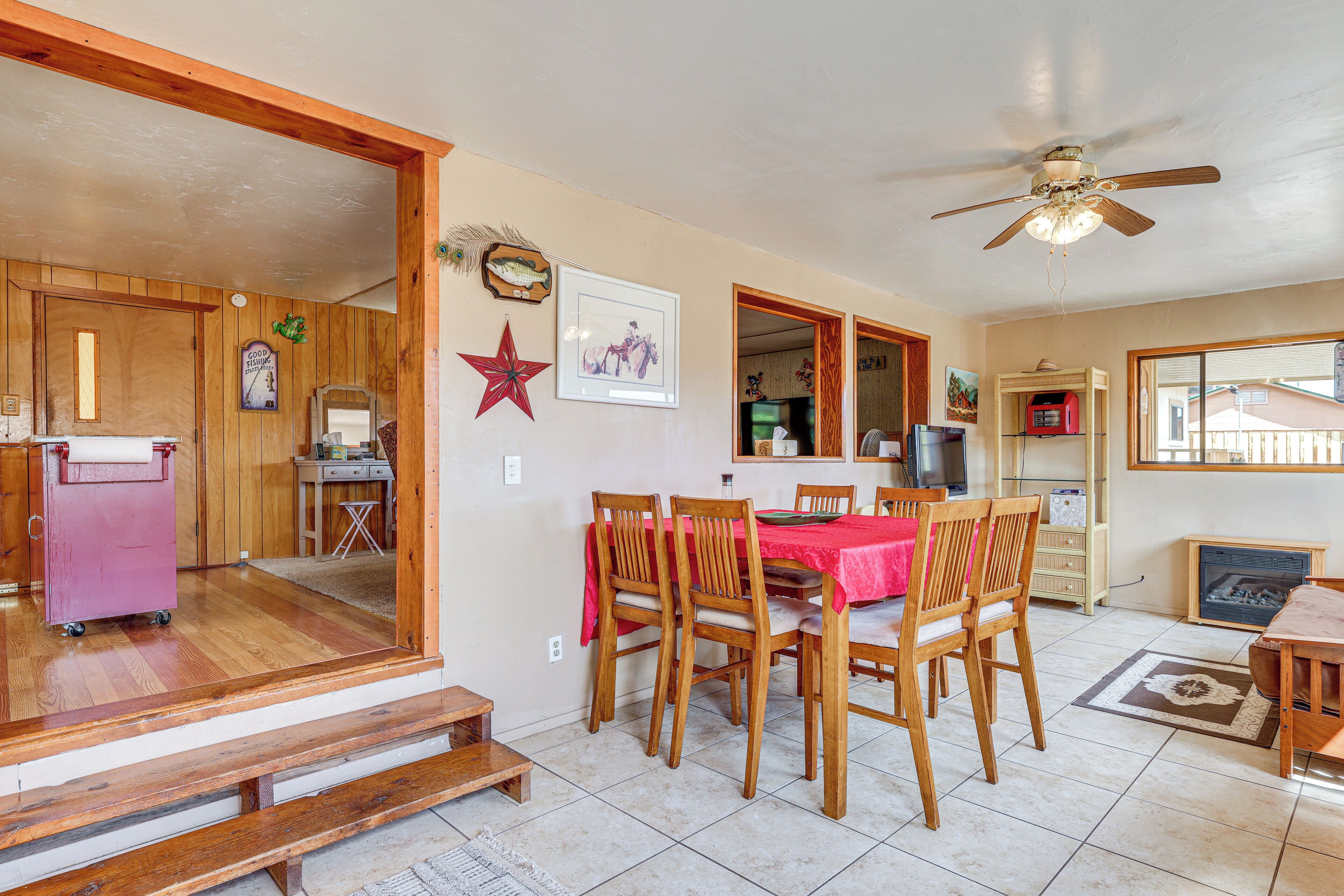 House (2 Bedrooms) | Interior