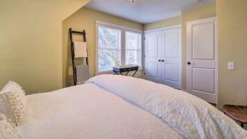 House (1 Bedroom) | Interior