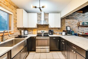 Apartment (3 Bedrooms) | Interior