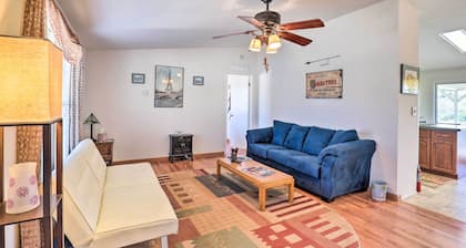 Quiet Tombstone Retreat ~ 3 Mi to Historic Dtwn!