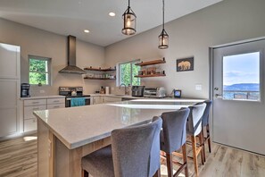 House (3 Bedrooms) | Private kitchen - Charming Blue Ridge Mtn Home With Sauna + Grill! (Newland)