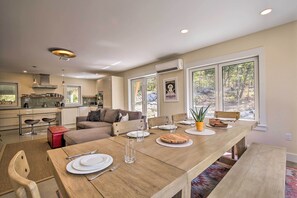 House (3 Bedrooms) | Interior - 'the Glabin: Garrison Gem w/ Hot Tub & Fire Pit (Garrison)