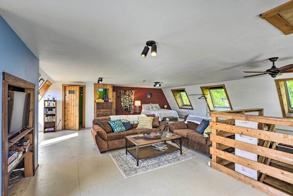 Apartment (0 Bedroom) | Interior