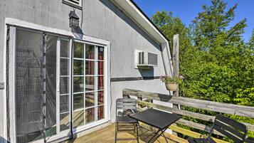 Apartment (0 Bedroom) | Interior