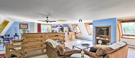 Apartment (0 Bedroom) | Interior