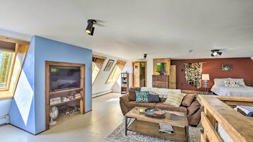 Apartment (0 Bedroom) | Interior