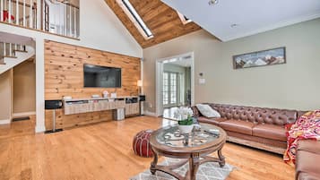 Cottage (3 Bedrooms) | Front of property