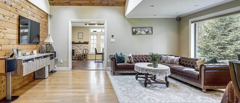 Cottage (3 Bedrooms) | Interior