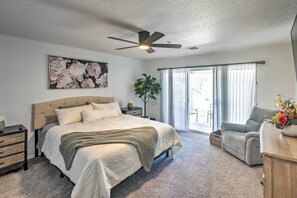 House (4 Bedrooms) | Interior - Luxe Home w/ Detached Casita & Furnished Patio! (Bullhead City)