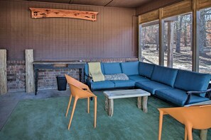 House (3 Bedrooms) | Interior - Secluded Boles Home Near River: Pets Welcome! (Boles)