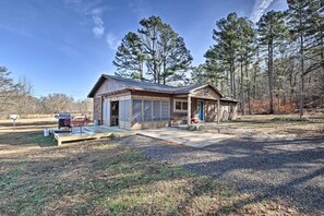 House (3 Bedrooms) | Front of property - Secluded Boles Home Near River: Pets Welcome! (Boles)