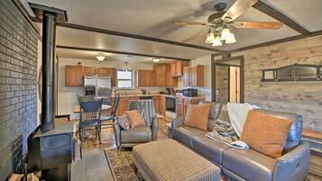 Nhà (3 Bedrooms) | Nội thất