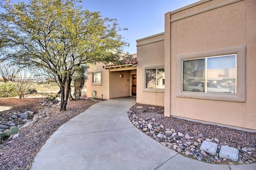 Tranquil Green Valley Townhome w/ Mtn Views!