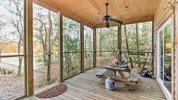 單棟房屋 (2 Bedrooms) | 內部