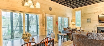 Secluded Santee River Island Retreat w/ Dock!