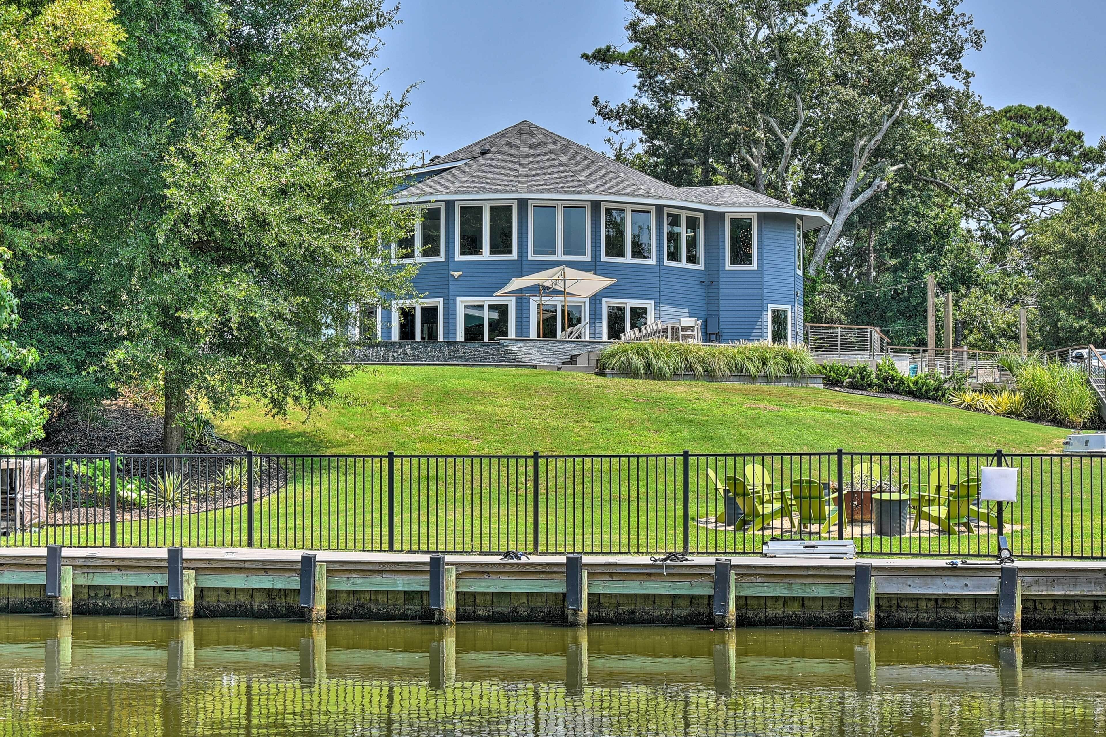 บริเวณภายนอก