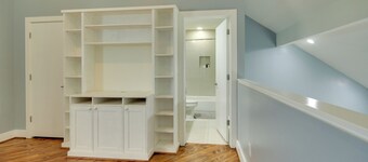 Spacious Eado Getaway < 1 Mi to Toyota Center!