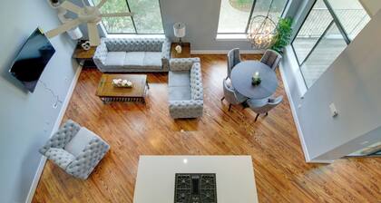 Spacious Eado Getaway < 1 Mi to Toyota Center!