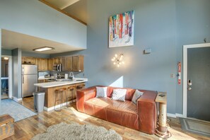 Apartment (2 Bedrooms) | Interior - 'altitude Adjustment' 6 Miles to Powder Mountain! (Eden)
