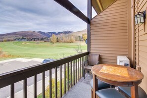 Apartment (2 Bedrooms) | Interior - 'altitude Adjustment' 6 Miles to Powder Mountain! (Eden)