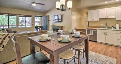 Patio, Fenced Yard: Pet-friendly Pinetop Cabin!