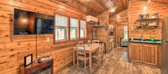 Family-friendly Cabin ~ 5 Mi to Dtwn New Bern