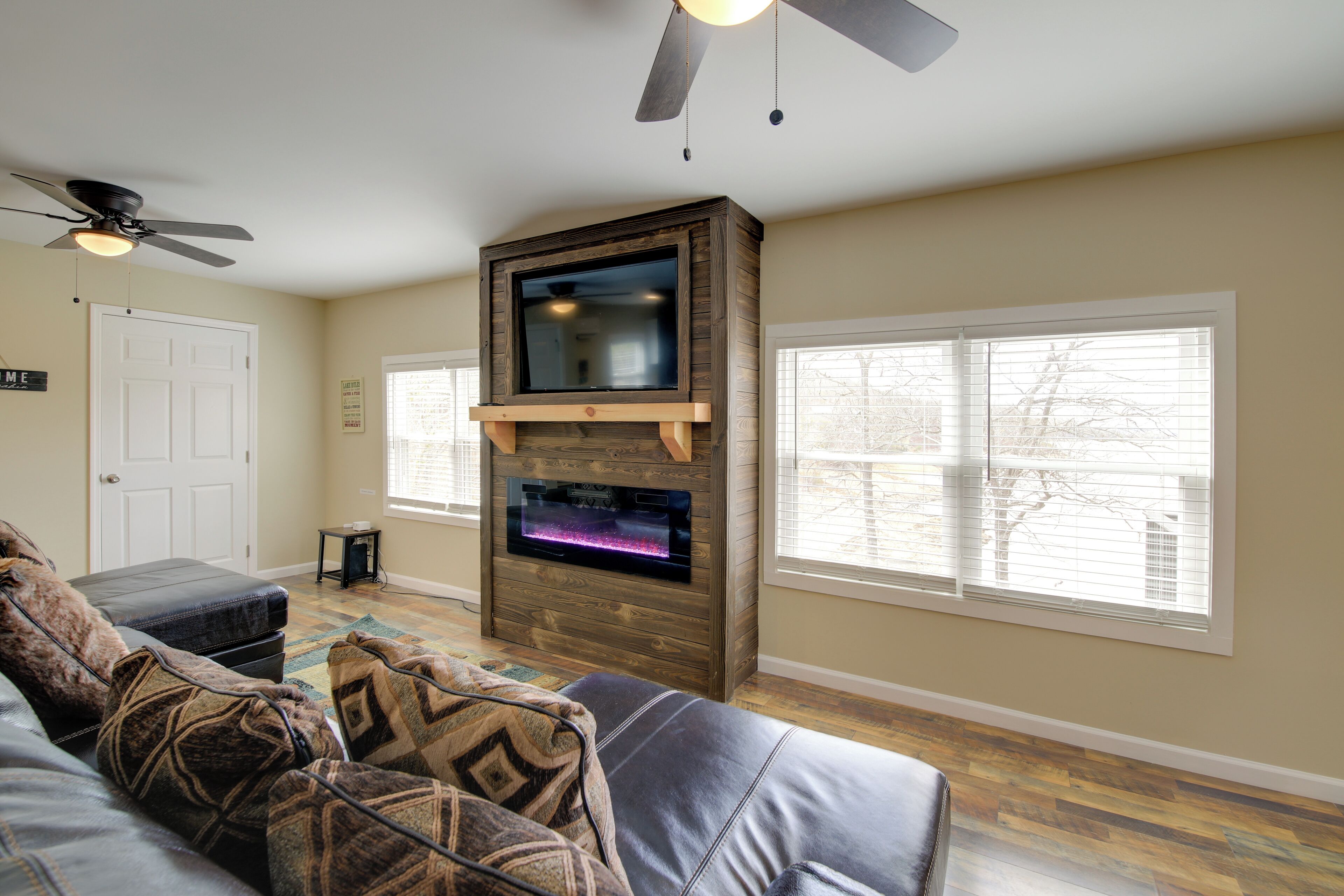 Rumah (Multiple Bedrooms) | Interior