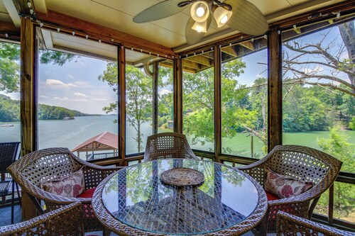 Dandridge Vacation Rental w/ Fishing Pier & Grill!