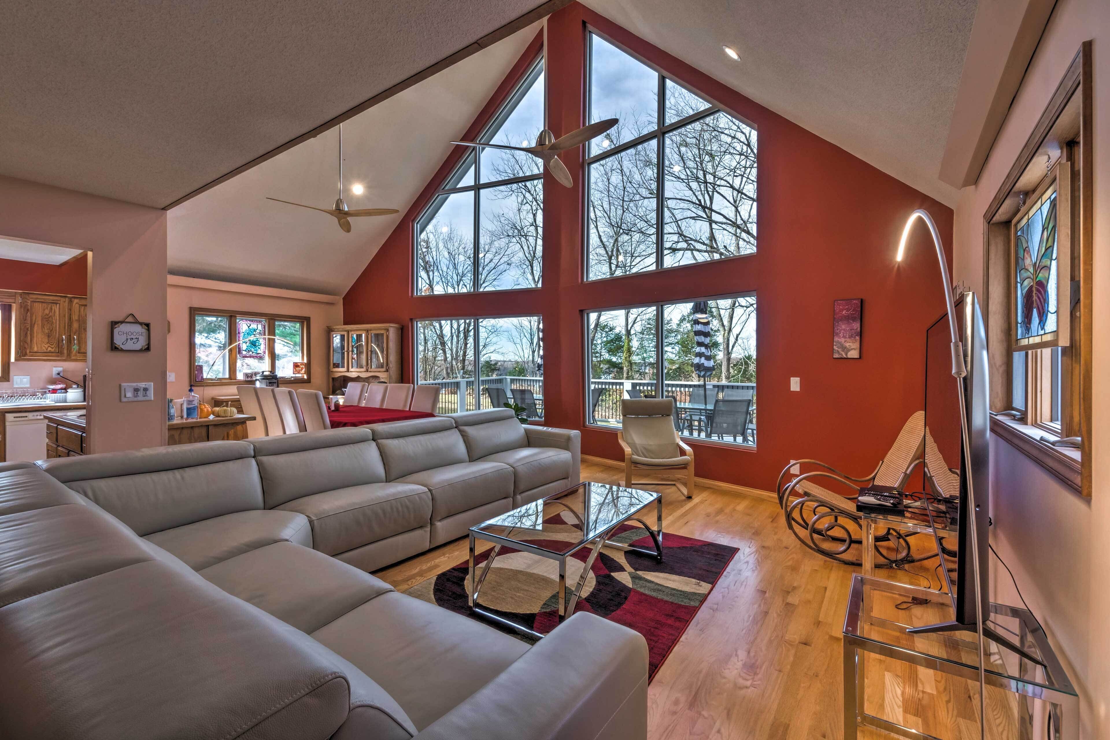 House (4 Bedrooms) | Interior