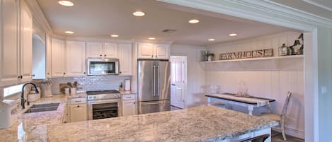 House (2 Bedrooms) | Interior