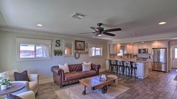 Nhà (2 Bedrooms) | Nội thất