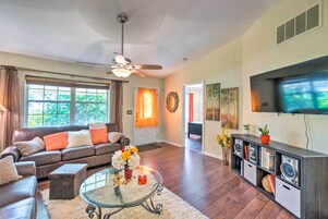 House (2 Bedrooms) | Front of property