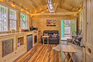 Cottage (1 Bedroom) | Interior - Grill, Fire Pit: Pet-friendly Lakeside Cottage! (Lakeside)