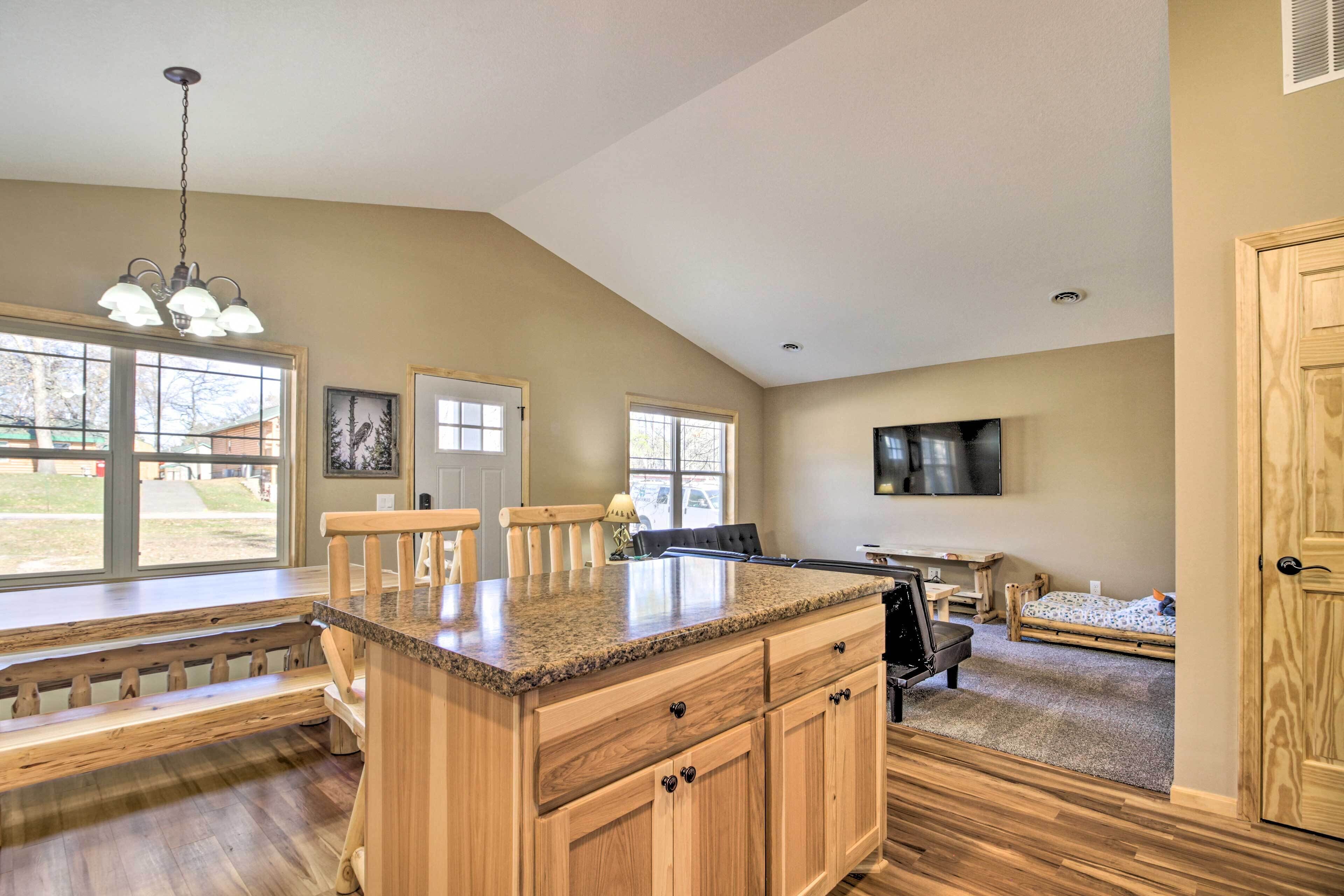 House (2 Bedrooms) | Interior