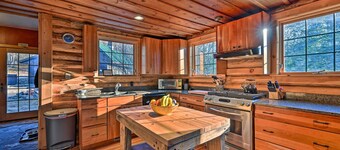 윌밍턴의 통나무집, 새로운 온수 욕조 있음, 스키 근처!