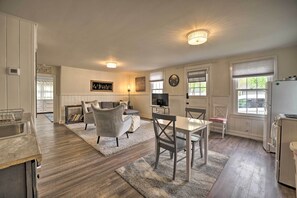 Apartment (1 Bedroom) | Interior