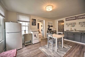Apartment (1 Bedroom) | Interior
