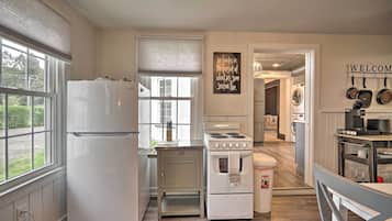 Apartment (1 Bedroom) | Interior