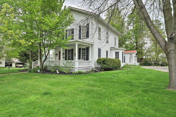 Apartment (1 Bedroom) | Interior