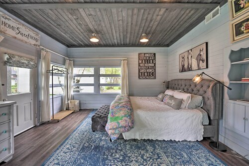 Romantic Country Apt by Lake Erie & Wineries!