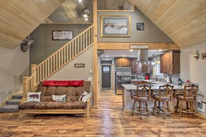 Interior - Secluded Ashford Getaway w/ Fire Pit + Grill! (Mineral)