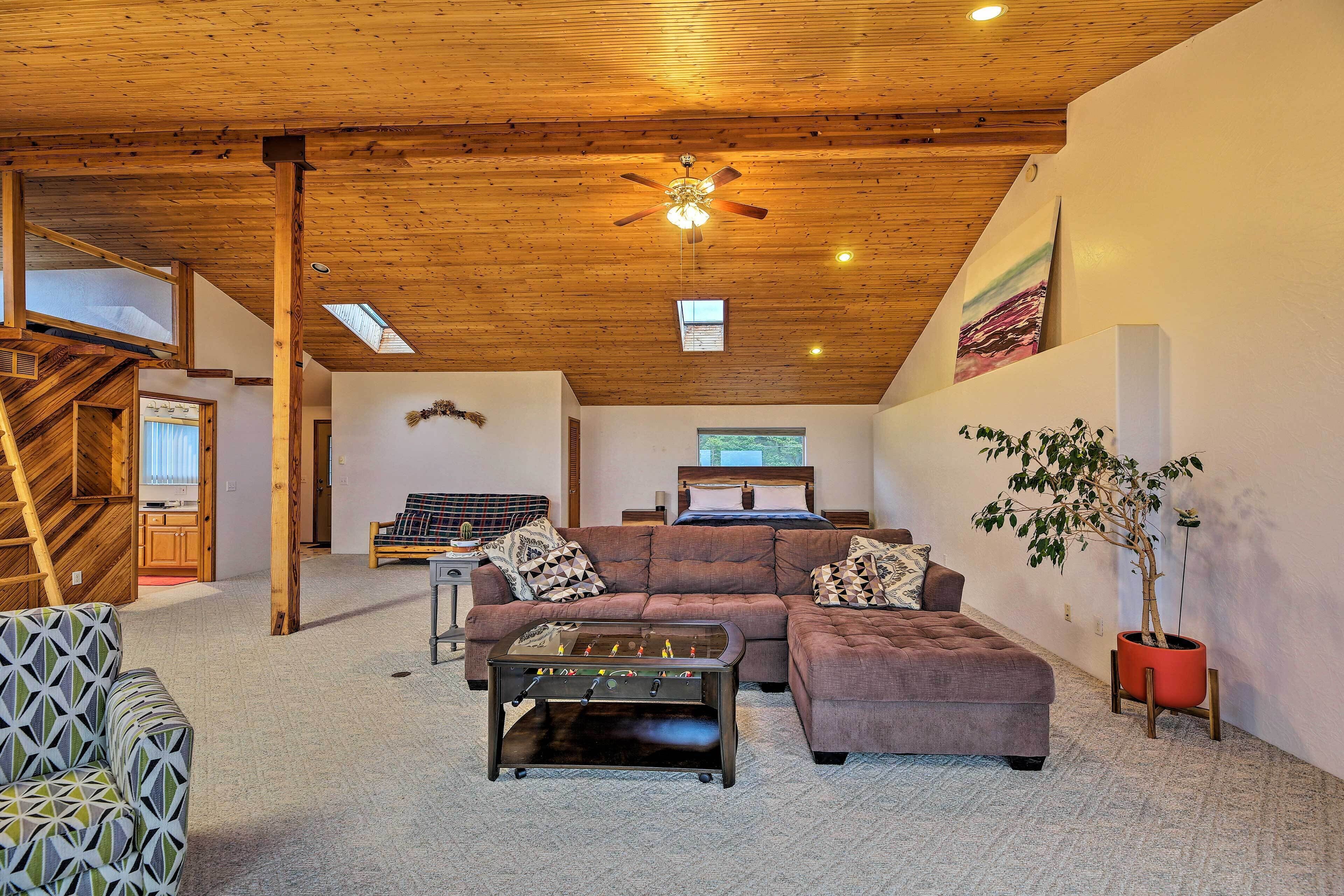 Apartment (0 Bedroom) | Interior