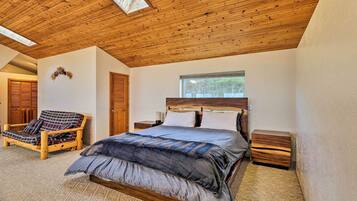 Apartment (0 Bedroom) | Interior